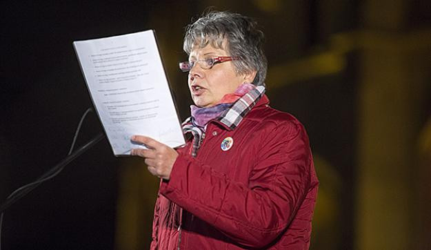 Nem vicc: névrokonával keverhette a Hír Tv a betámadott középiskolai tanárt