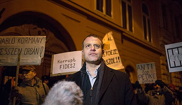 És tőled mennyit lopott el a Fidesz? – Belvárosi antikorrupciós séta