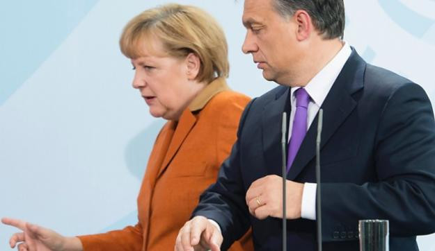 Orbán nem állhatja a kritikát
