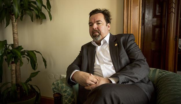 „Lesz helyettük más” - L. Simon László a budai Várról 