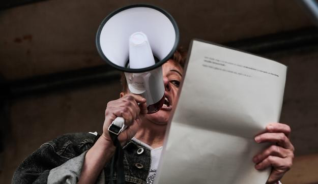 „Elegünk van a Fidesz-kormányból!” – Ilyen egy félresikerült tüntetés