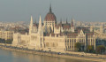 Uniós küldöttség vizsgálódik Budapesten