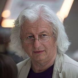 Majdnem tökéletes kudarc - Esterházy beszélgetőkönyve