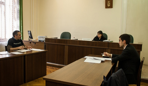 A slammerek a bíróságra mentek, de Balog minisztériuma így sem adja ki a „nem létező” adatokat