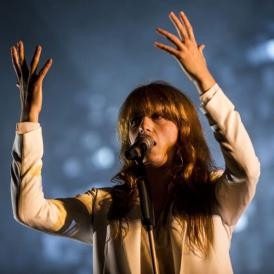 Grandiózus fehérnép – Florence + The Machine a Szigeten