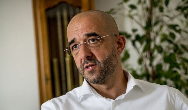 A kormányszóvivő lapunknak vallotta be, hogy nem lát bele Habony Árpád fejébe