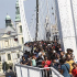Elindultak Ausztriába: menekültek az Erzsébet hídon