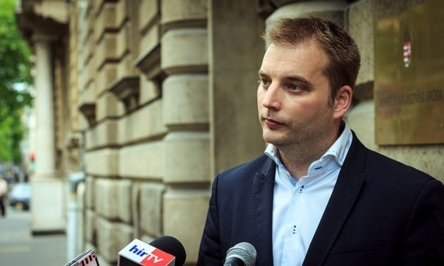 Harangozó: Molnár Gyula MSZP-s pályafutása véget ért