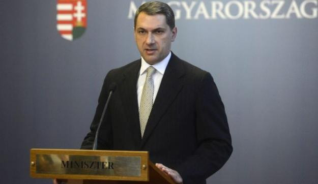Lázár János országa: megmentette a szövetkezetet, mégis felfüggesztett börtönre ítélték az elnököt
