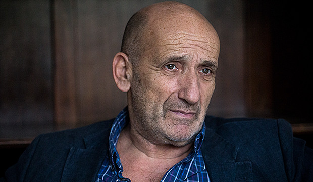 „Zűrzavar, habzó érzékiség”