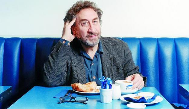 „Amikor apám zsidó vicceket mesélt…” - Howard Jacobson író