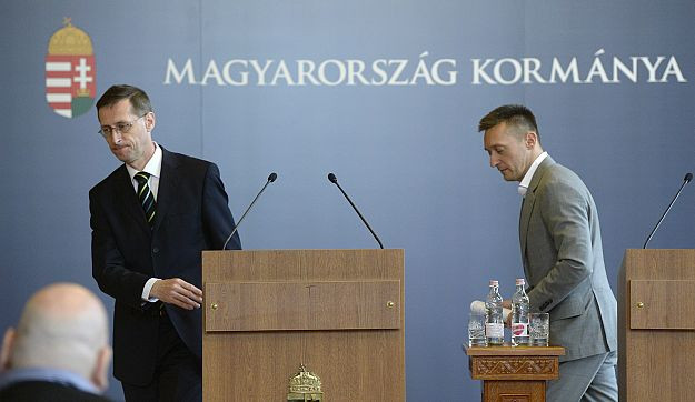 A Fidesz összecsinálta magát a népszavazástól, de szégyelli, és kamuindokokat gyárt