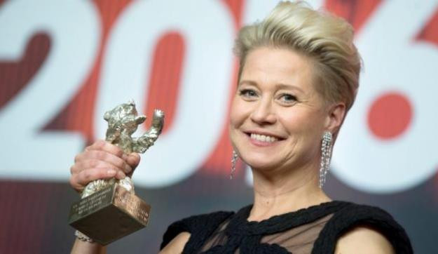 „Egy fiatalabb nőre cseréli” – Trine Dyrholm színésznő