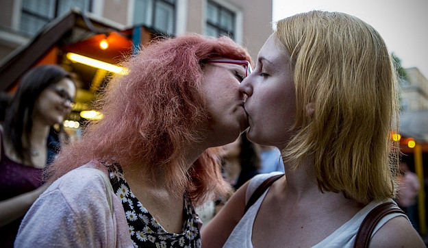 A leszbikus csók és a halál kultúrája az ELTE-n