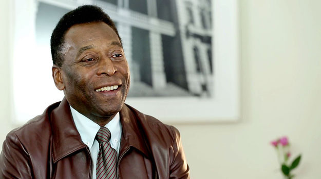 Elhunyt Pelé