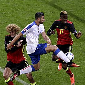 Catenaccio habbal – Belgium–Olaszország: 0-2
