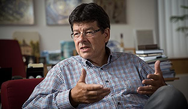 „Levágják a kezemet, ha nem írom alá?” – Wittinghoff Tamás a Klikről, a Fideszről és az autonómiáról