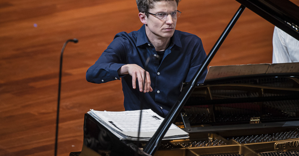 Autizmussal élő gyerekek javára fordítja a Liszt-díjjal járó pénzjutalmat a zongoraművész