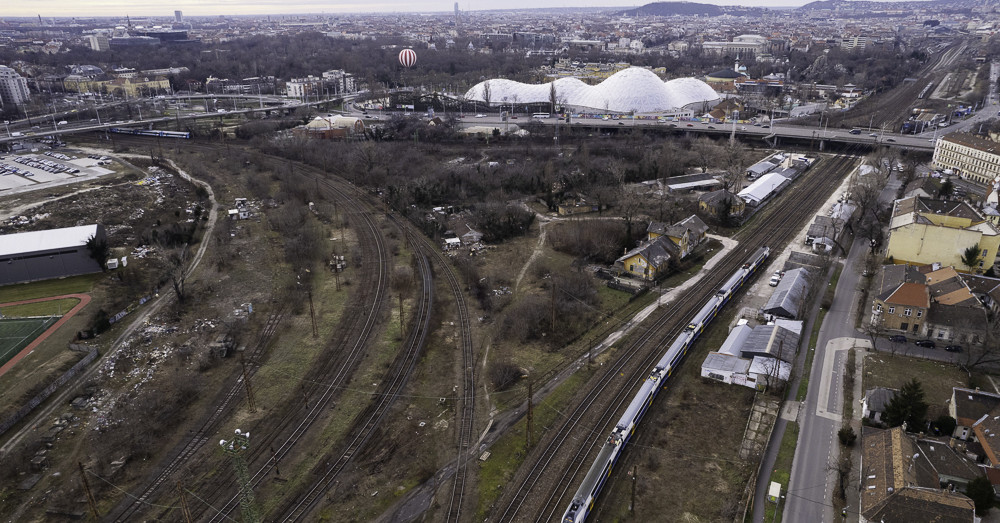 Budapest bejelentkezett