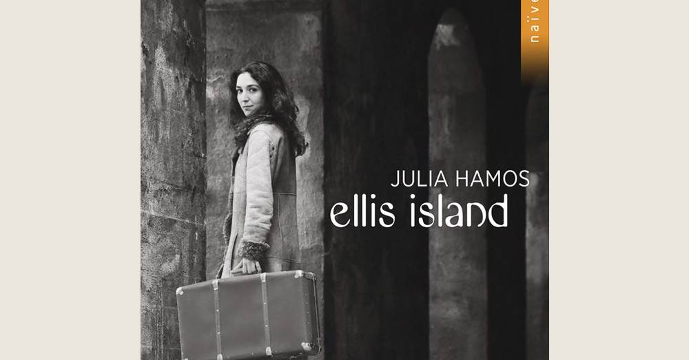 Julia Hamos: Ellis Island Kép