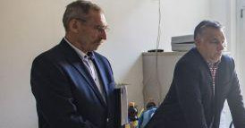 Gratuláltak neki, hogy 65 éves lesz, de leváltják