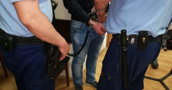 Megszüntették az Iványi Gábor-féle egyház gazdasági igazgatójának letartóztatását