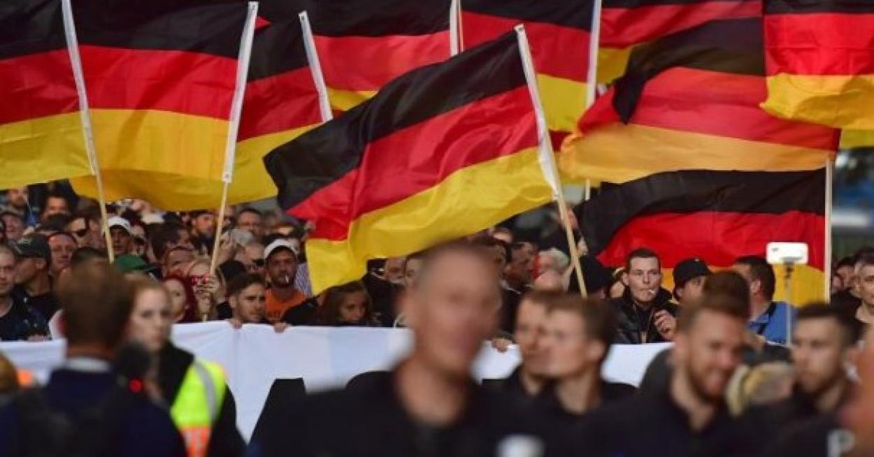 Bevándorlók kitelepítéséről egyeztetett szélsőjobboldaliakkal az AfD több politikusa