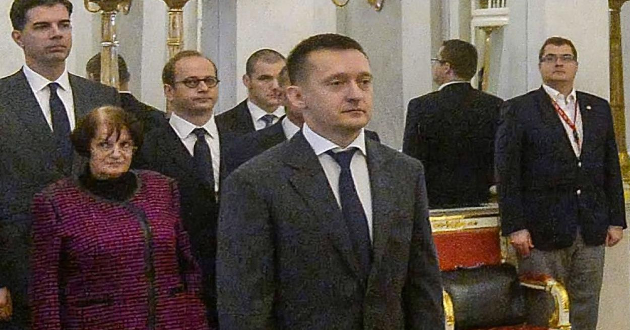 Rejtélyes karibi üzlet köti össze a letelepedési biznisz kulcsfiguráját és Rogán bizalmasát
