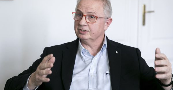 24.hu: Trócsányi és Szalay-Bobrovniczky is elképzelhető Novák Katalin utódjaként