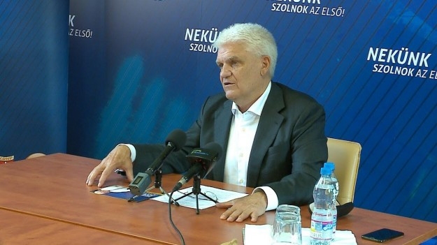 Szalay Ferenc: Szolnokon csak szerdától zárnak