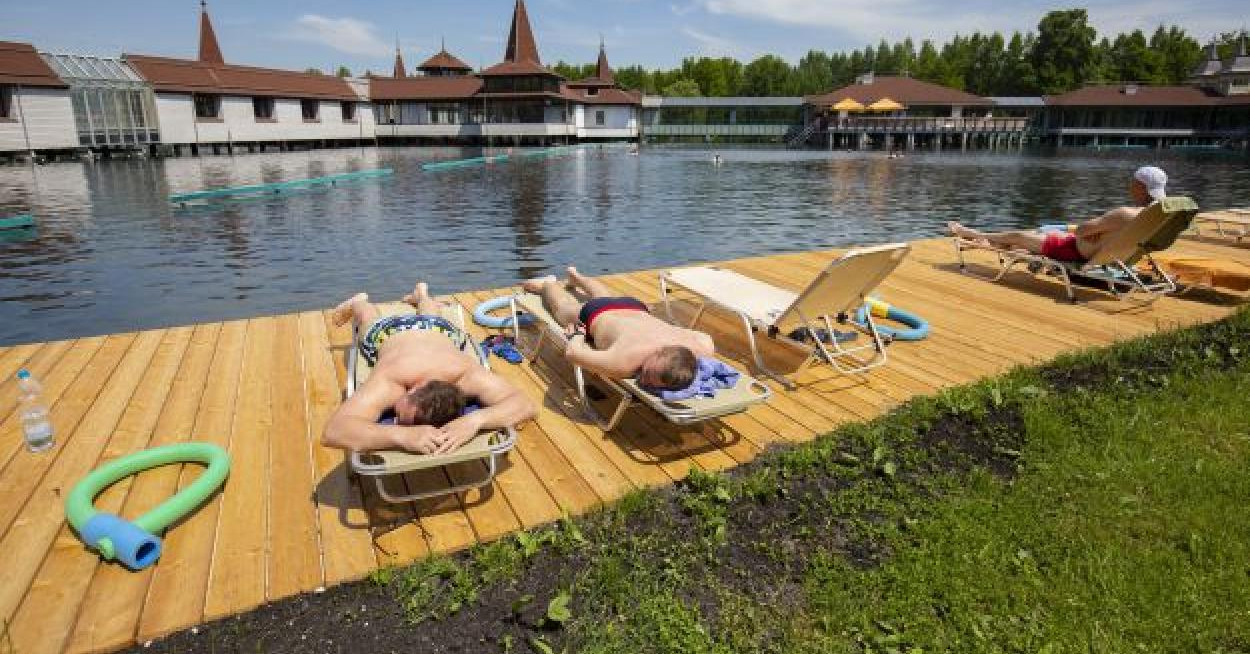 A Belügyminisztérium állítja, a közbetegek továbbra is használhatják a Hévízi-tavat