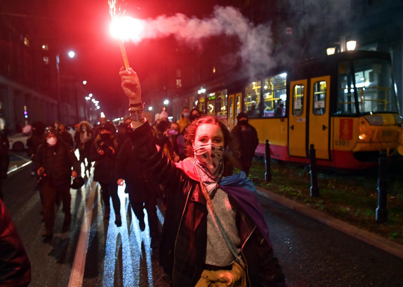 Lengyelország, abortusztörvény, tiltakozás