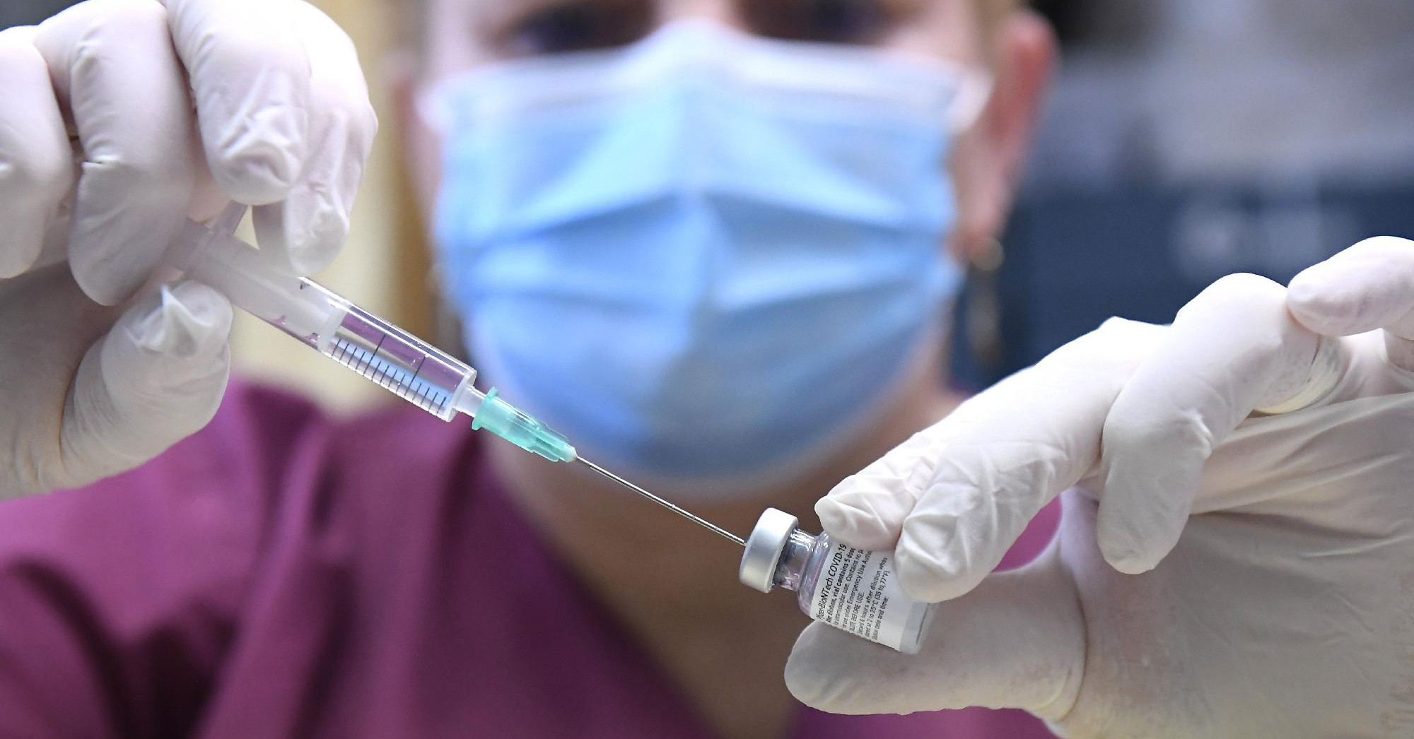 A férfiaknak is be kellene adni a HPV elleni oltást, mert számos ráktípust megelőzhet