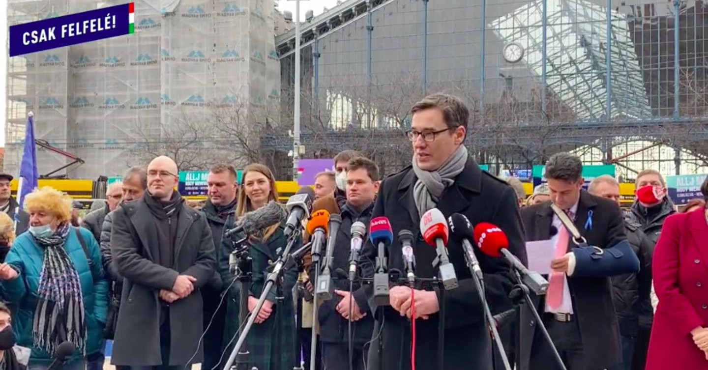 Medián: Nem tud erősödni az ellenzék, egyre kevesebben akarnak kormányváltást