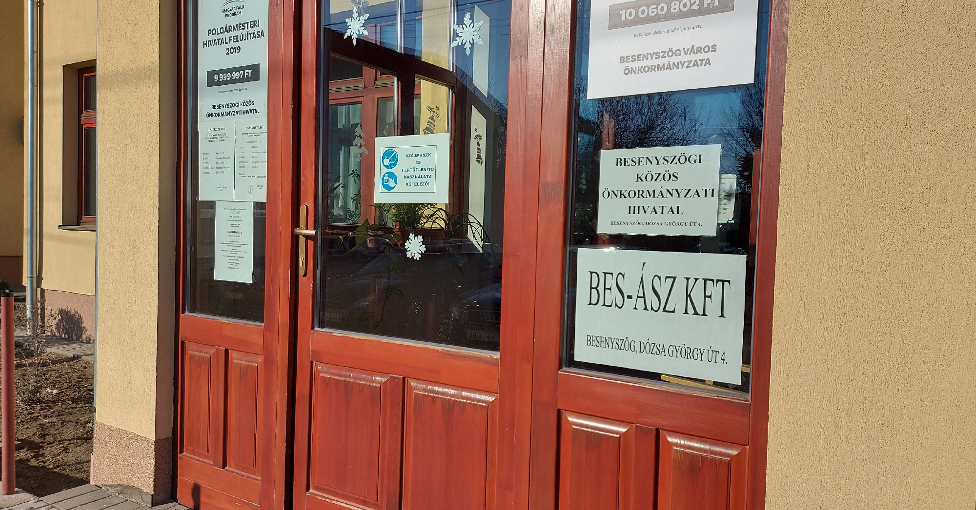 Megnyitása óta veszteséges a besenyszögi önkormányzat vágóhídja, a polgármester mégis tolja bele a pénzt