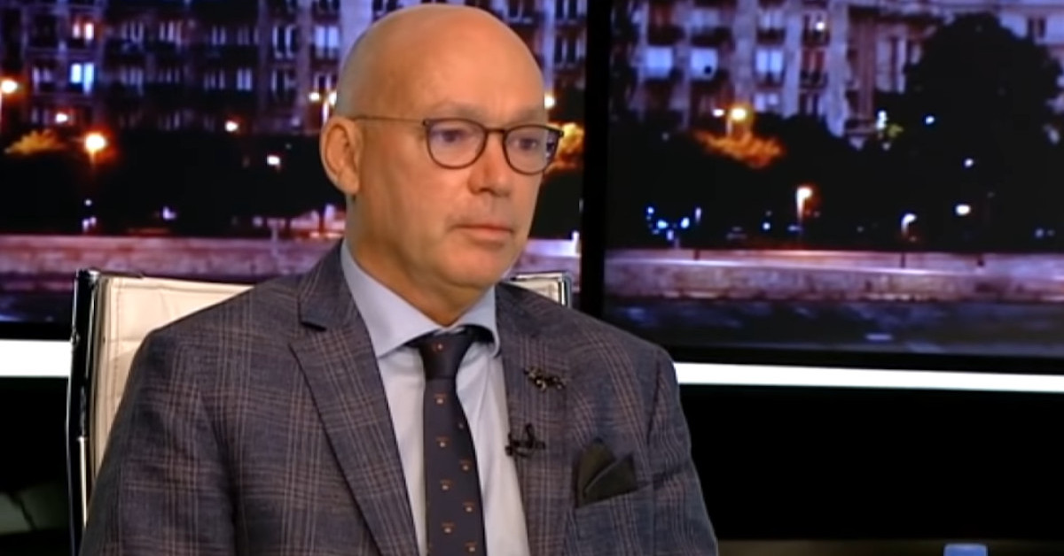 Péterfalvi Attila: Ki kell adni az adatokat, akkor is, ha nem magyar nyelven kérik