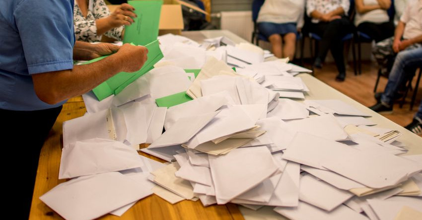 A Vitézy-féle fellebbezéshez kapcsolódó iratokat foglalt le a rendőrség az NVI-nél