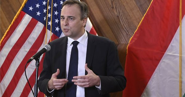 Lehet, mégsem Pressman diktálta a Magyarországot bíráló amerikai jelentést
