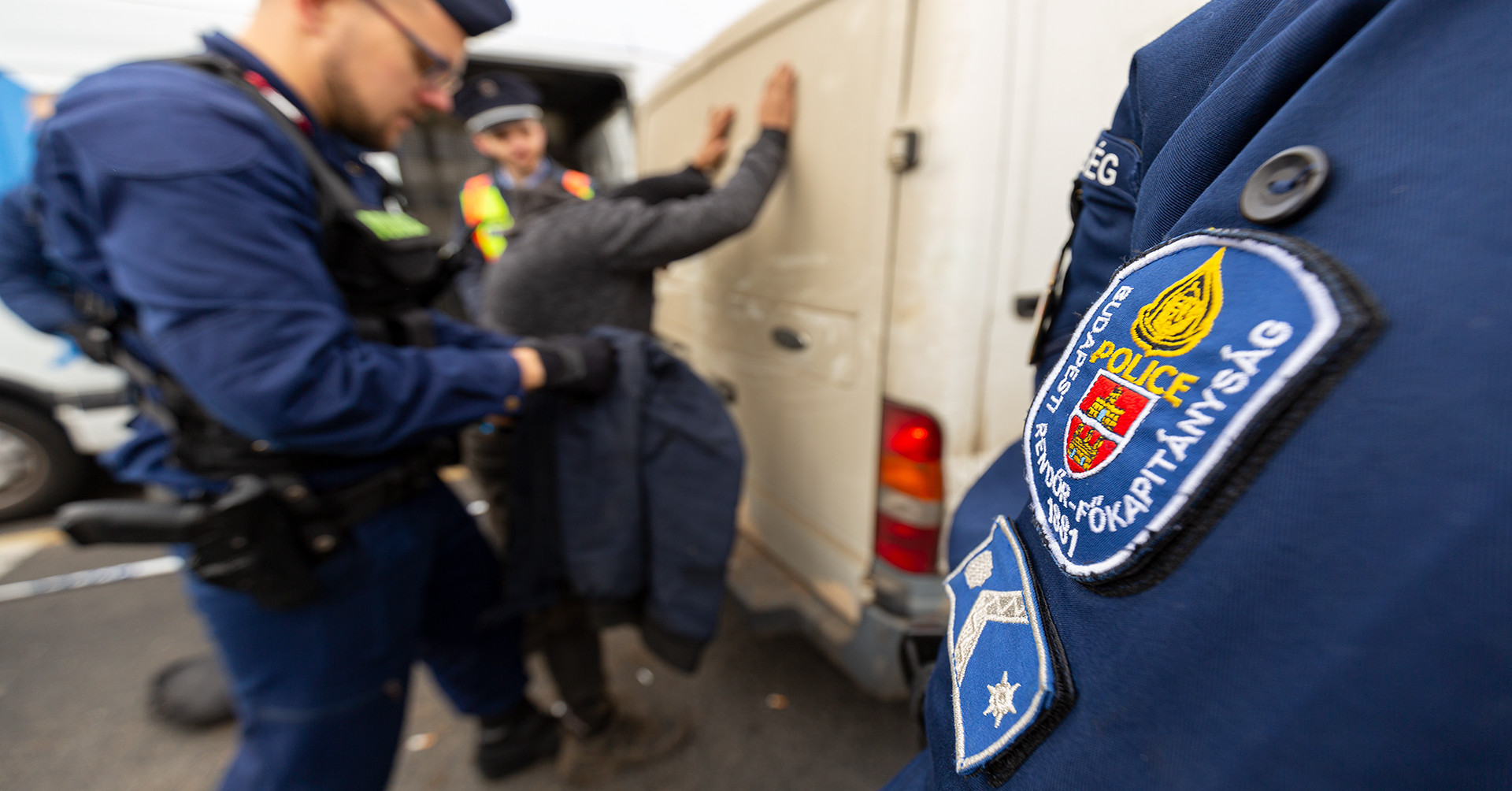 A 2544 elfogott embercsempészből 2290-et engedtek el Magyarországon