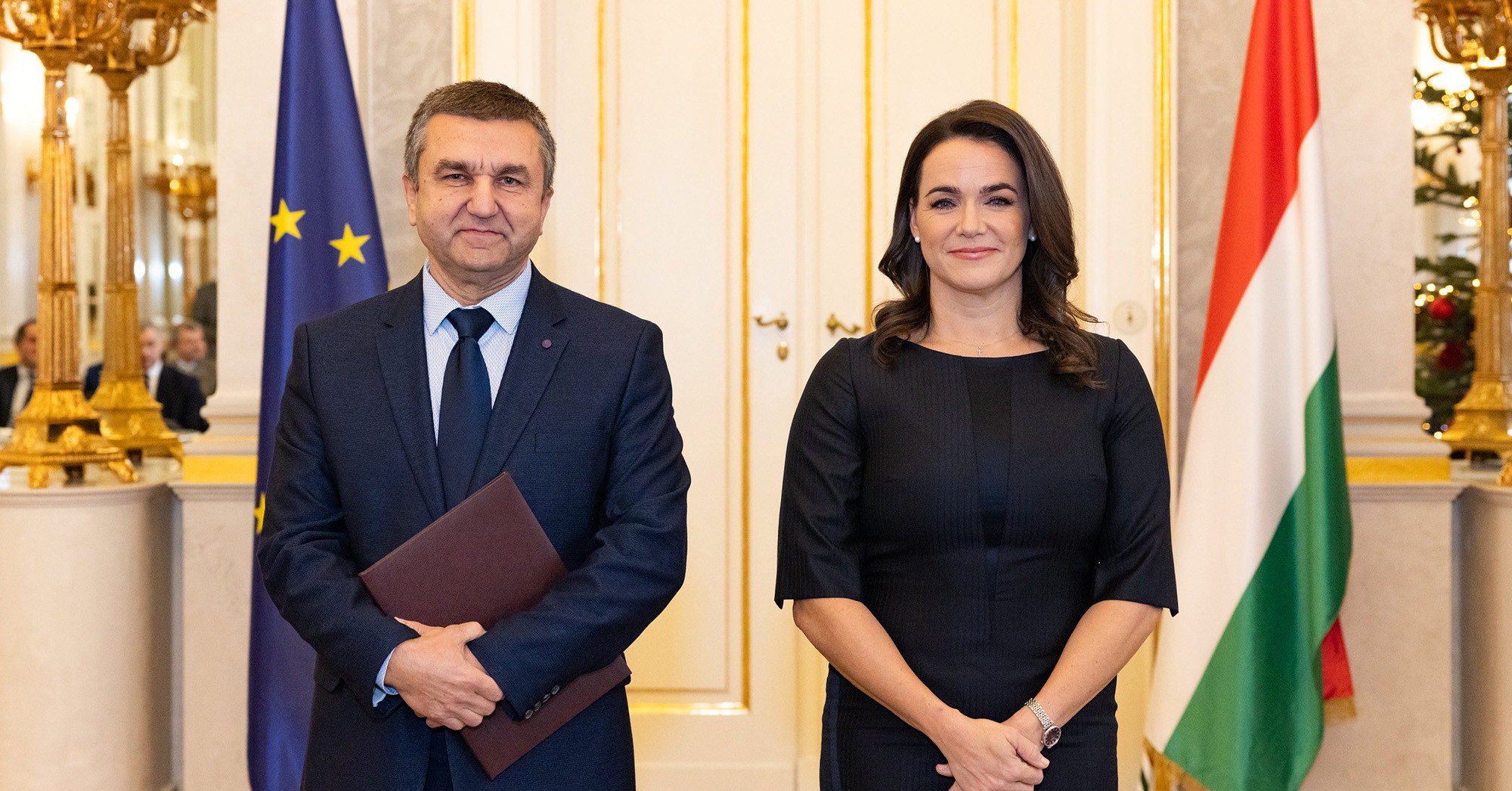 Bértámogatási programot indít a kormány
