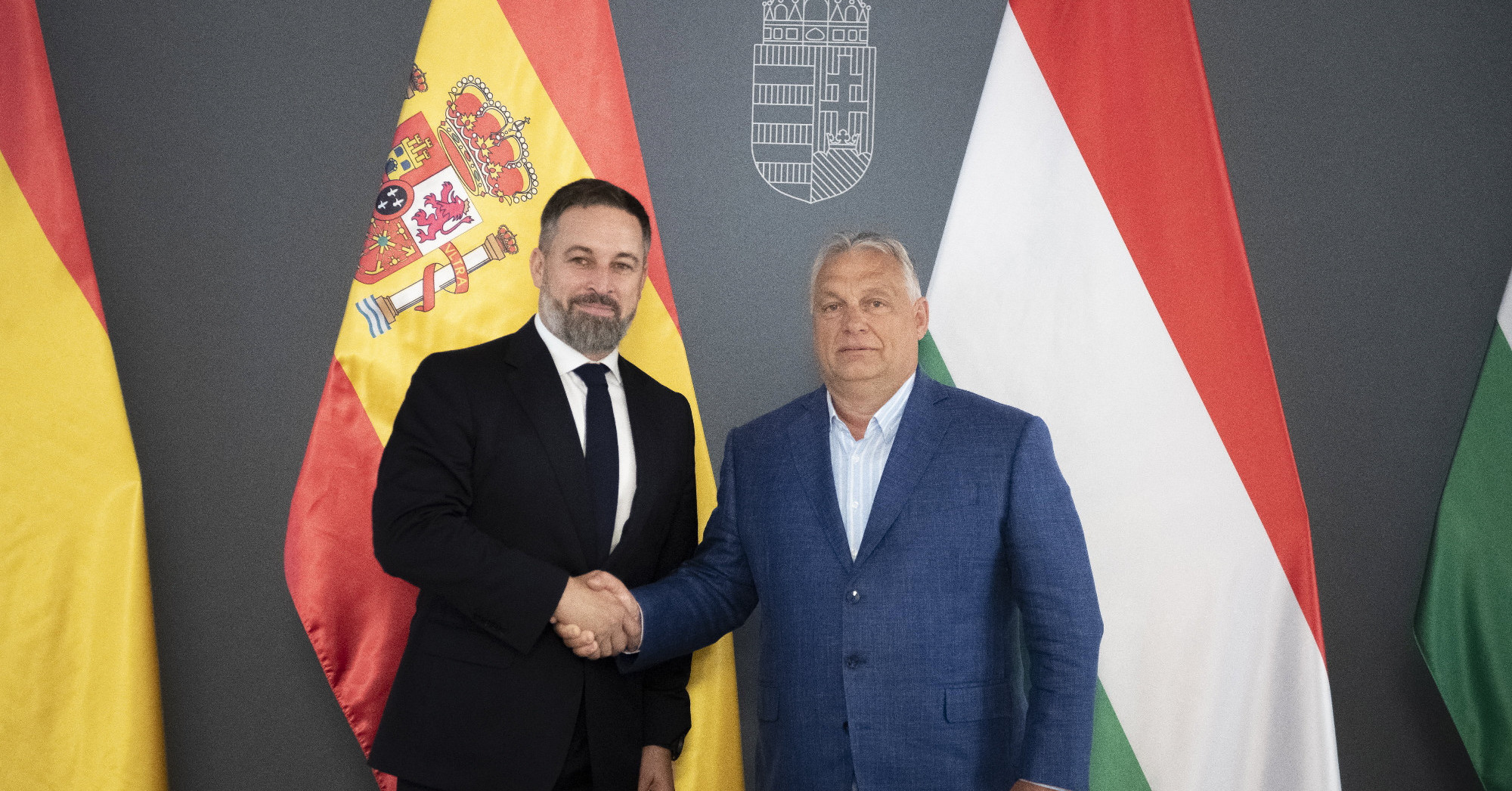 A szélsőjobboldali Vox Magyarországról kapott pénzei miatt nyomoz a spanyol ügyészség