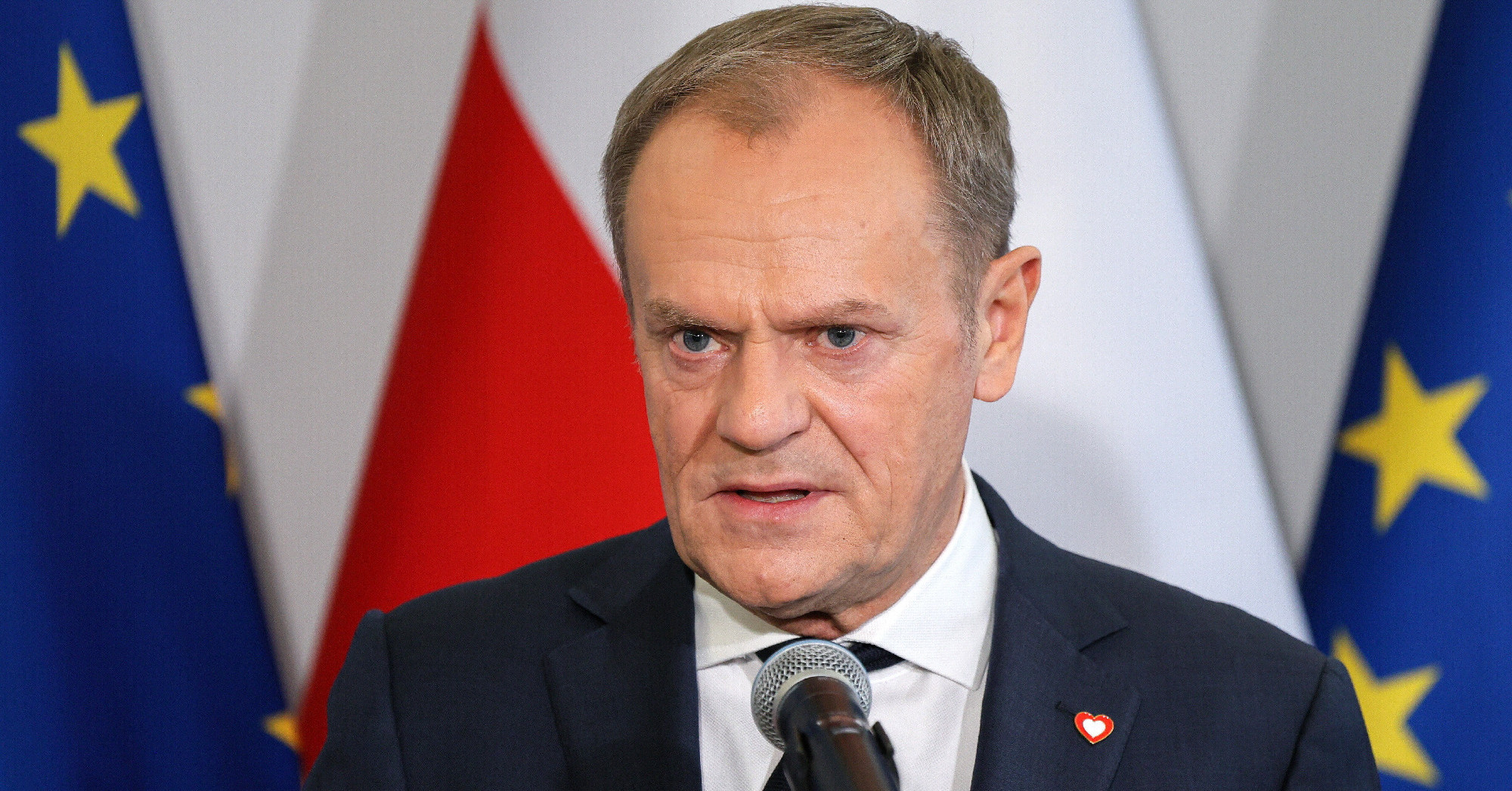 Tusk: Orosz vízuma van a határsértők többségének