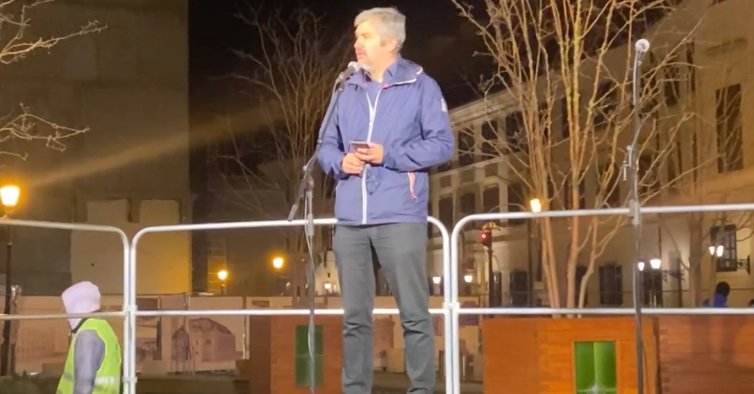Hadházy a fideszeseknek: Ez jó alkalom a kiugrásra
