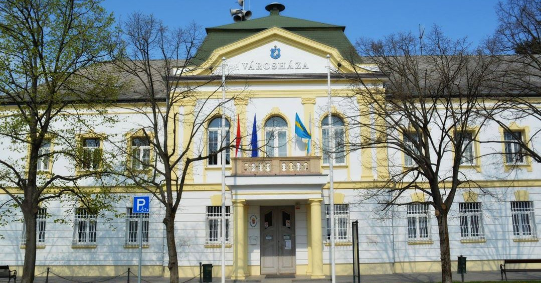 Visszavonják a pedofíliával gyanúsított edző kitüntetését Szigetszentmiklóson
