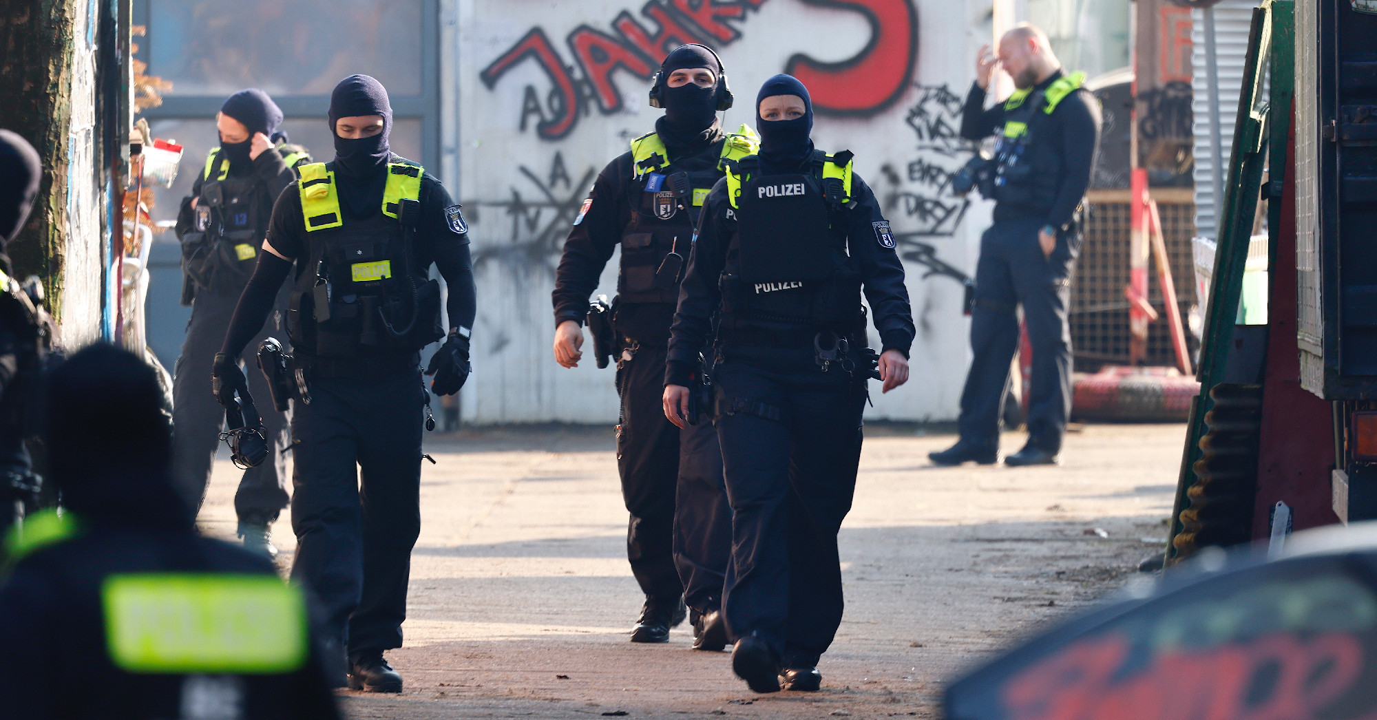 Lecsaptak a Vörös Hadsereg Frakcióra Berlinben