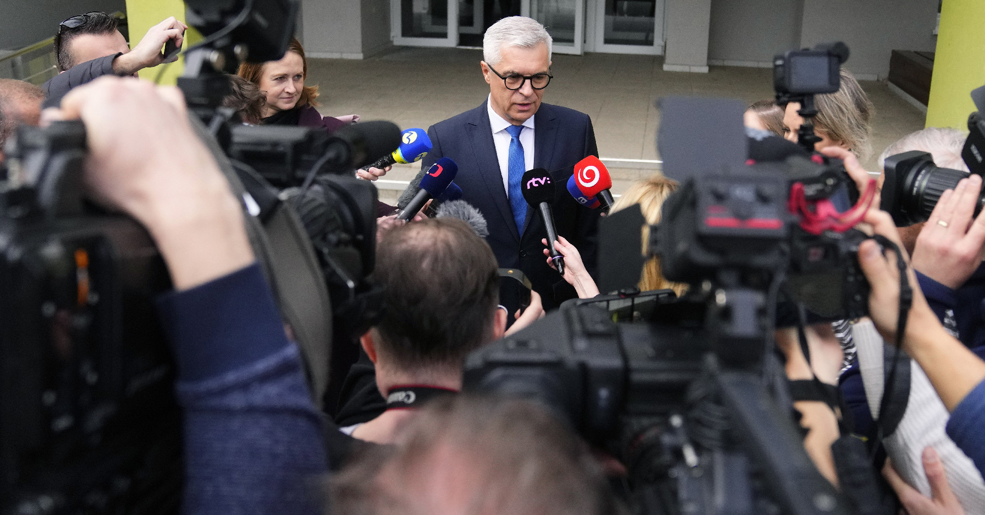 Szlovák elnökválasztás: az ellenzéki jelölt nyerte az első fordulót
