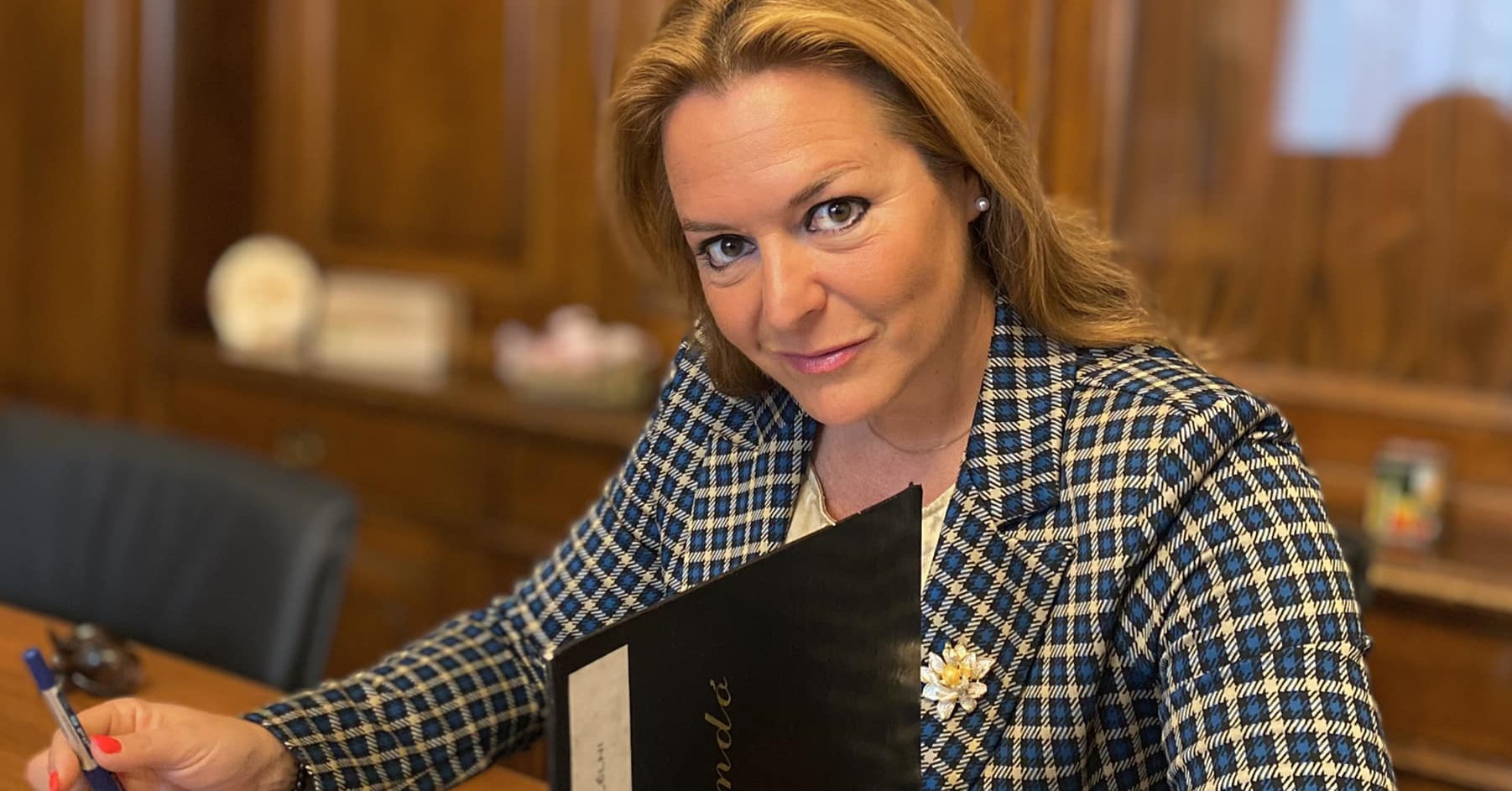 Hadházy szerint az új kormányszóvivő "tehetséges terelő"
