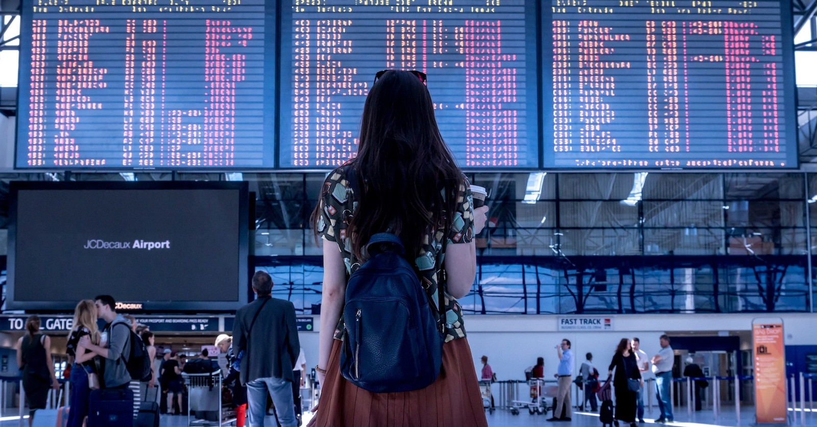Csaknem 34 ezren hagyták itt az országot 2023-ban