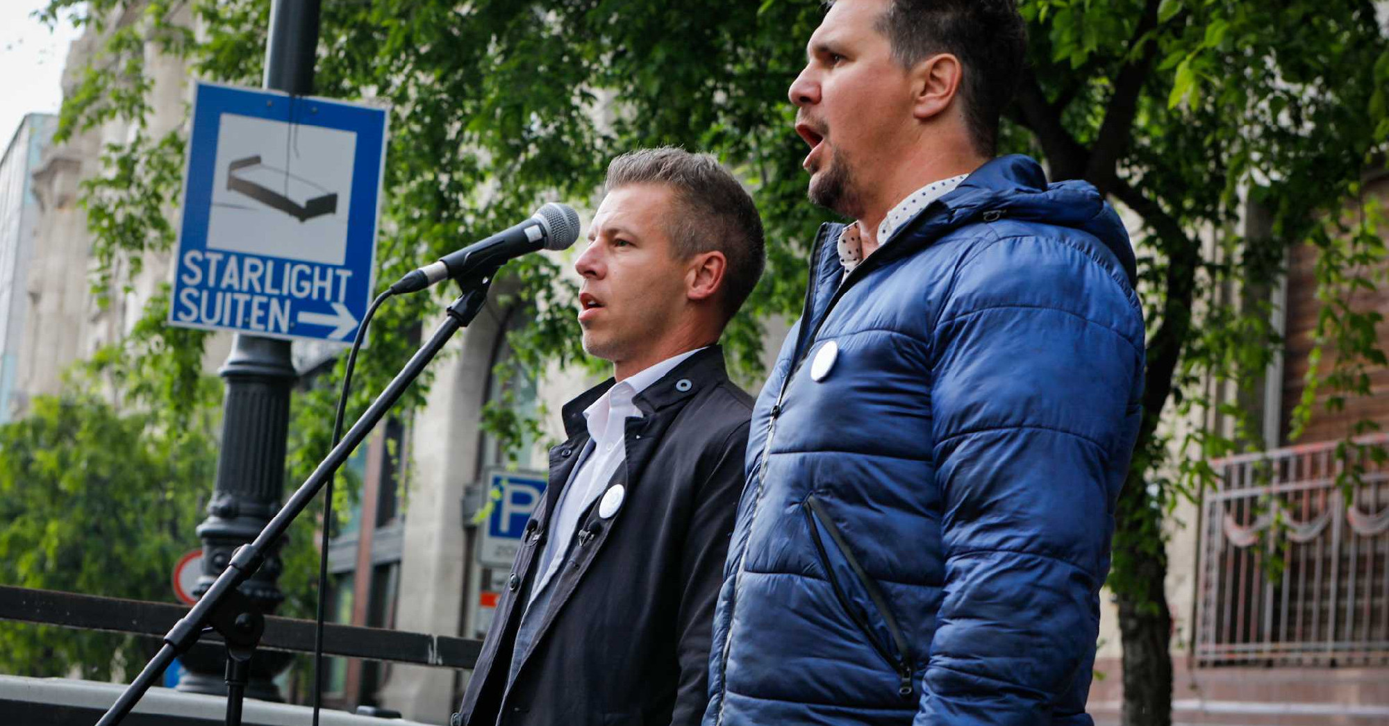 Magyar Péter: Ma is belerúgott az áldozatokba a kormány