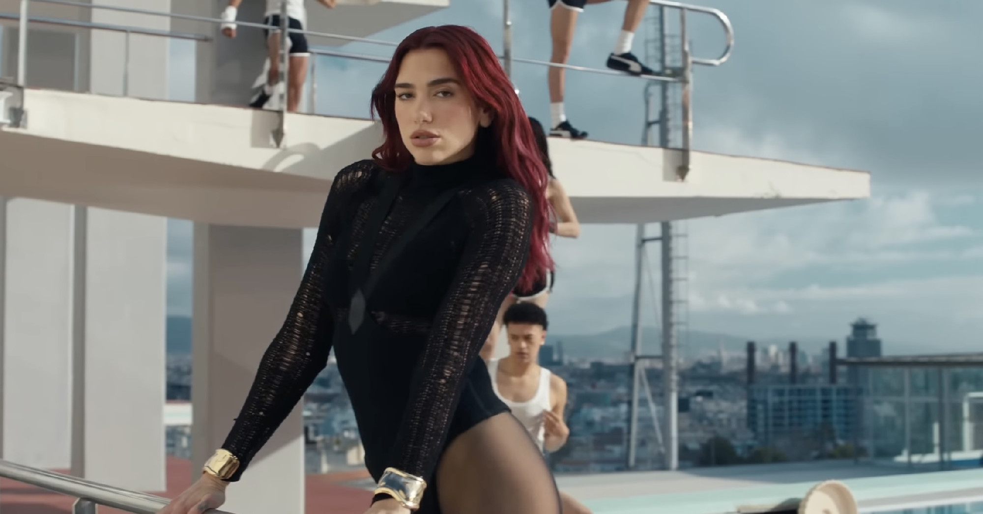 Itt van Dua Lipa új lemeze, a Radical Optimism